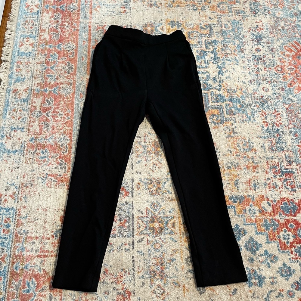 Ann Taylor petite easy ankle pant in black